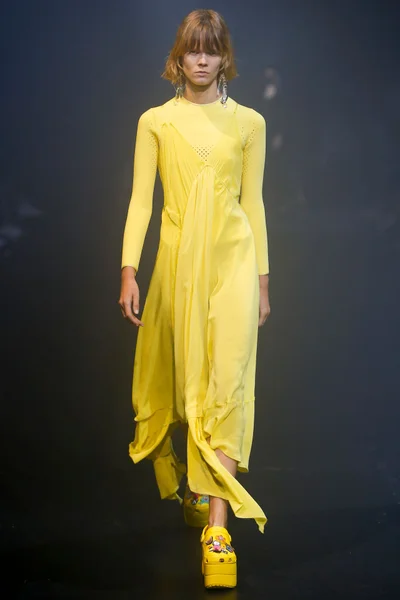 Look 62